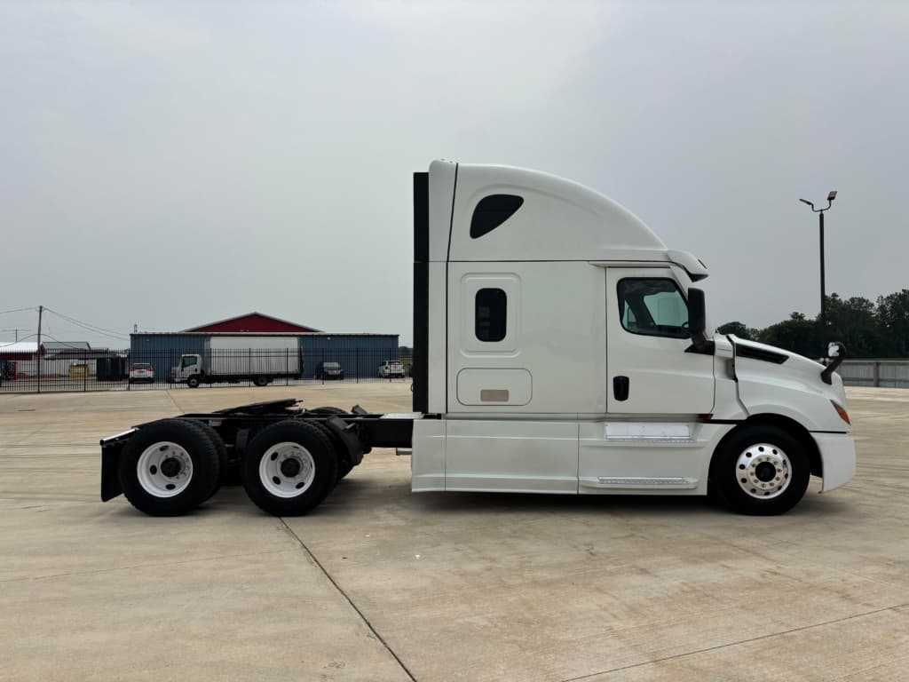 2020 Freightliner
