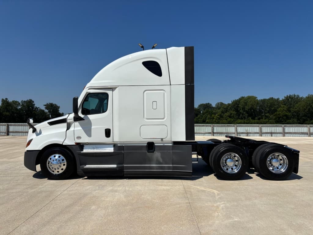 2021 Freightliner
