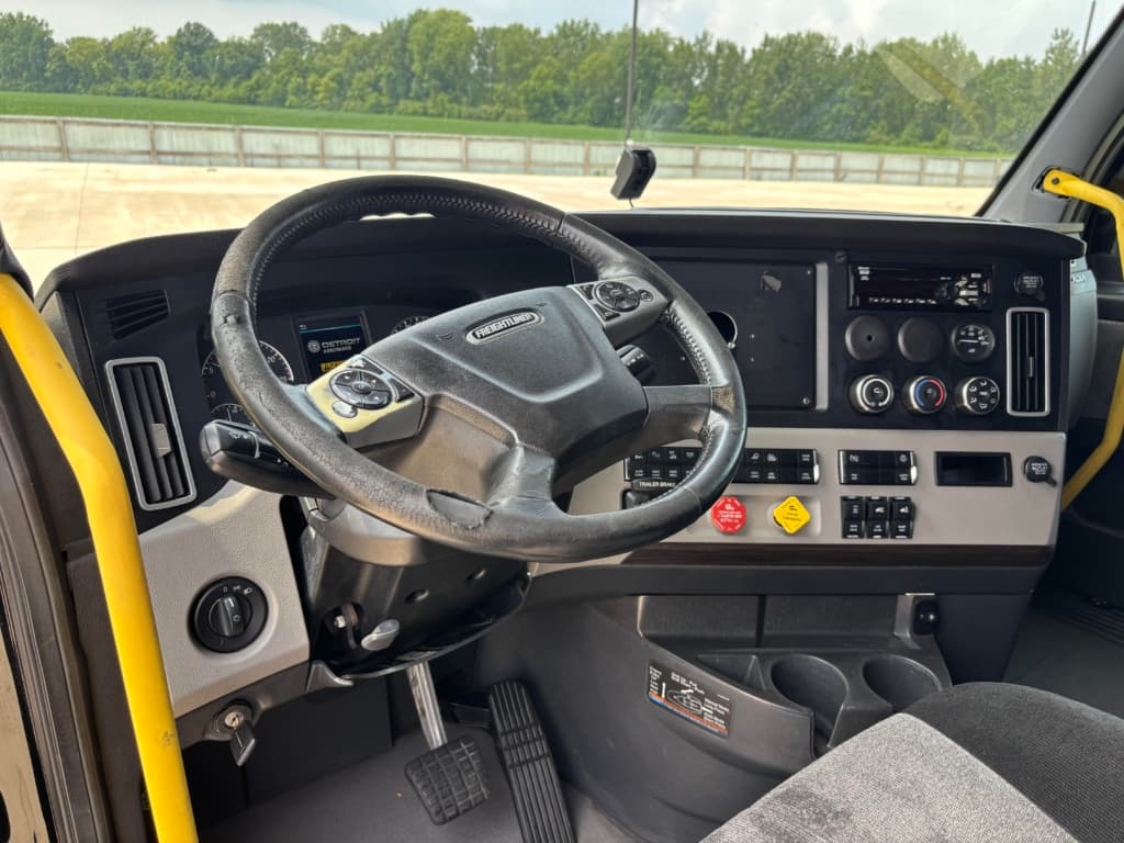 2020 Freightliner