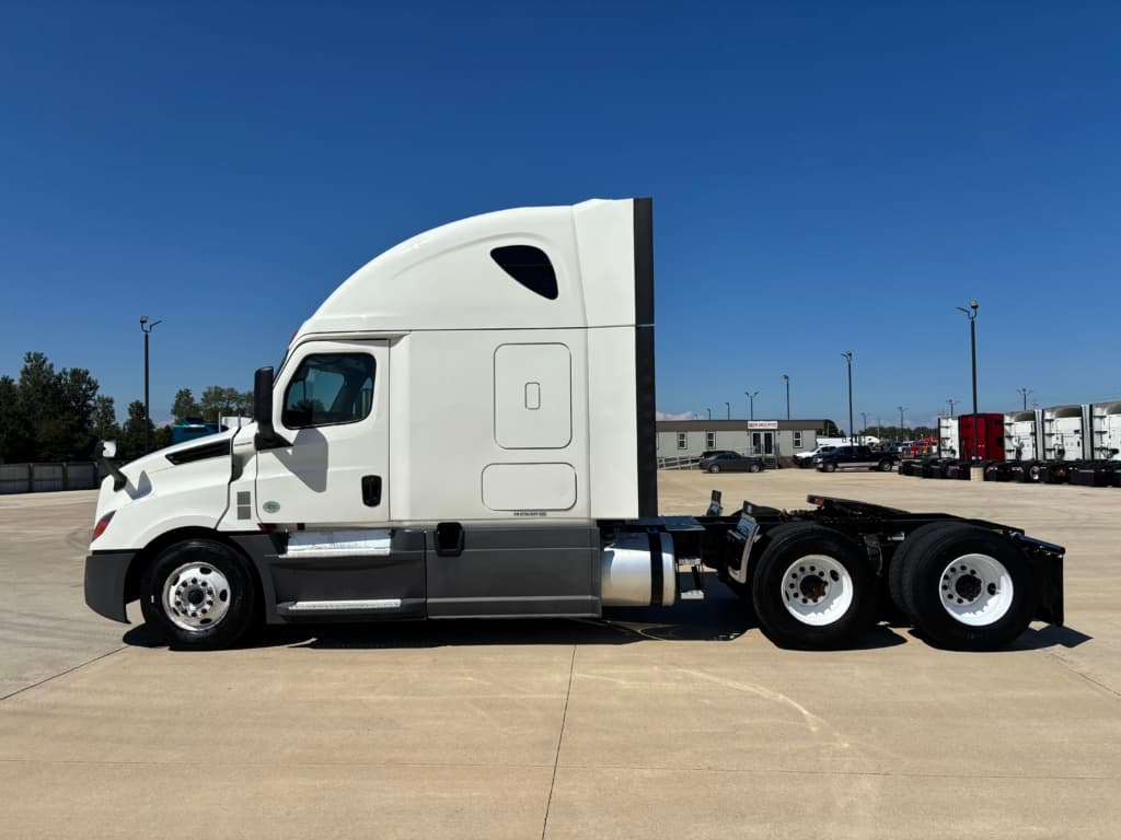 2020 Freightliner
