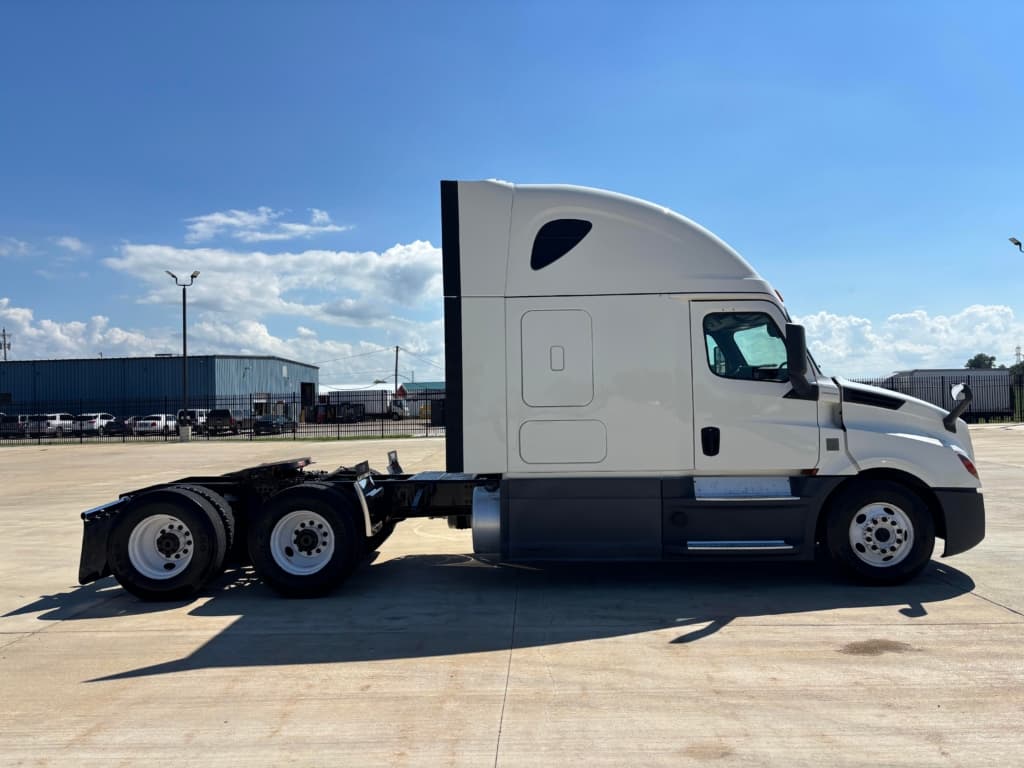 2020 Freightliner