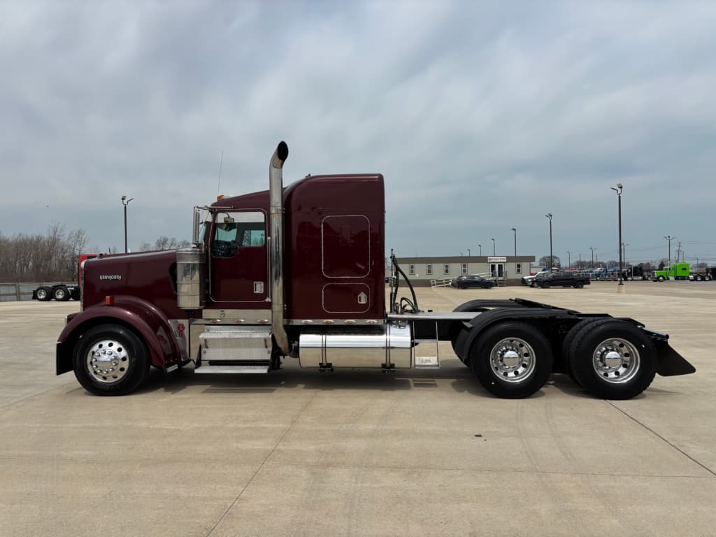 2000 Kenworth 