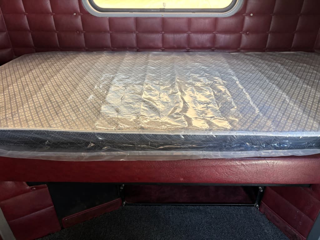 2004 Peterbilt 
