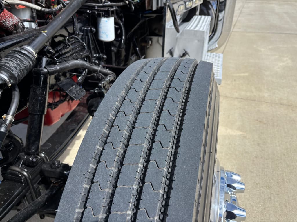 2004 Peterbilt 